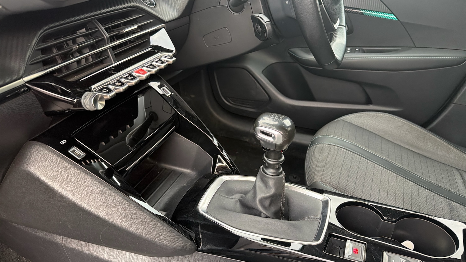 Used Peugeot 208 2021 for sale - 78087312: Photo 13