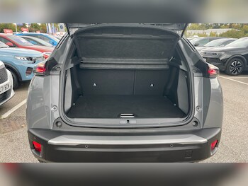 Used Peugeot 2008 2025 for sale - 76067401: Photo 4