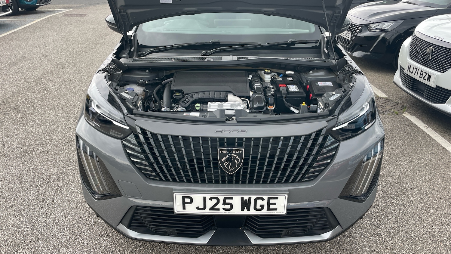 Used Peugeot 2008 2025 for sale - 76067401: Photo 8