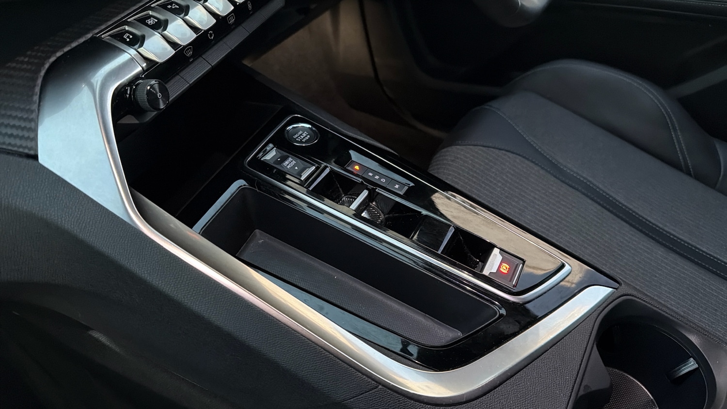 Used Peugeot 5008 2023 for sale - 76945323: Photo 13