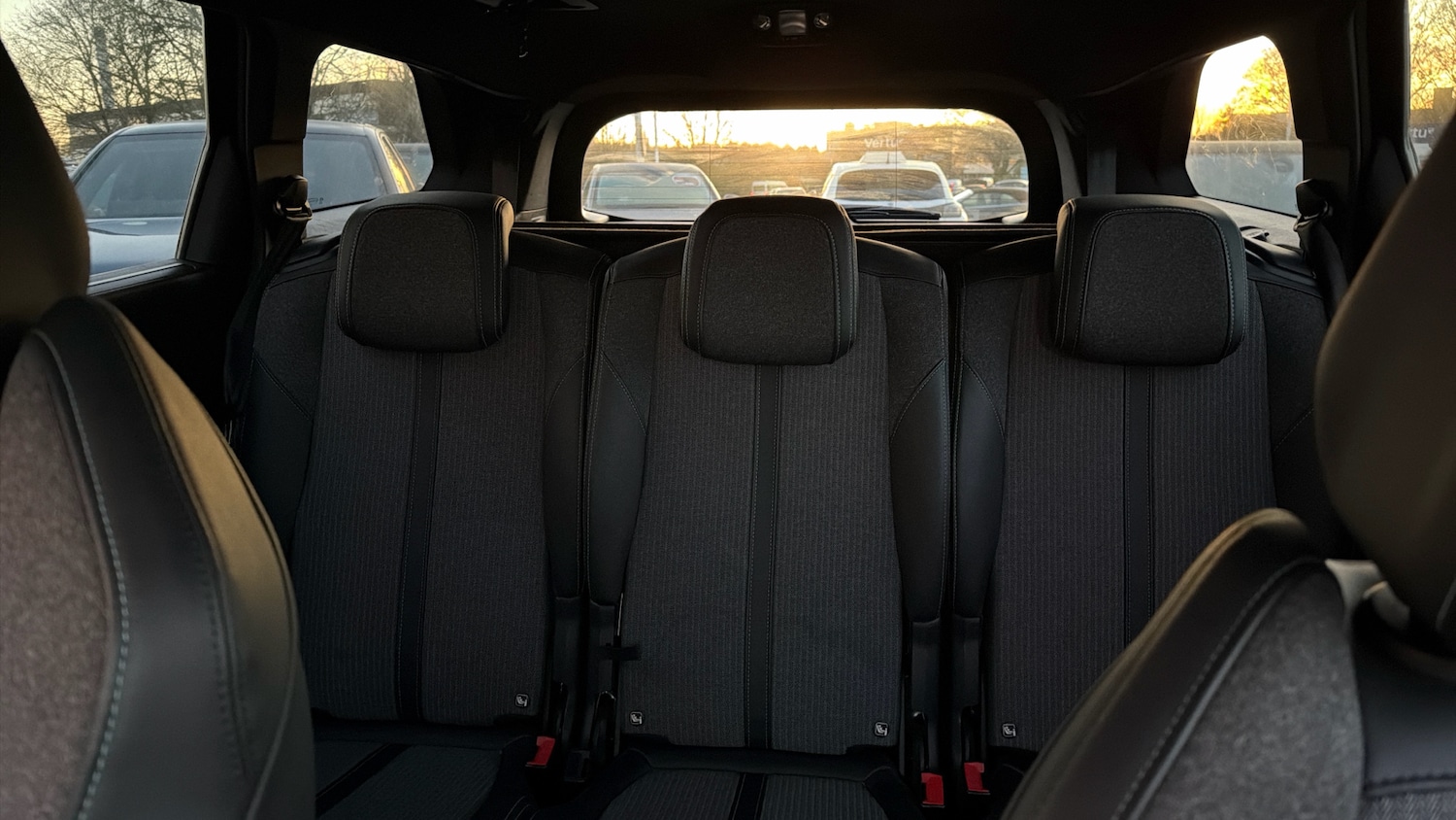 Used Peugeot 5008 2023 for sale - 76945323: Photo 15