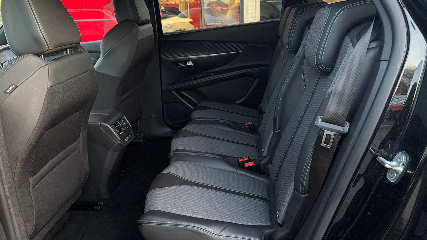 Used Peugeot 5008 2023 for sale - 76945323: Photo 16