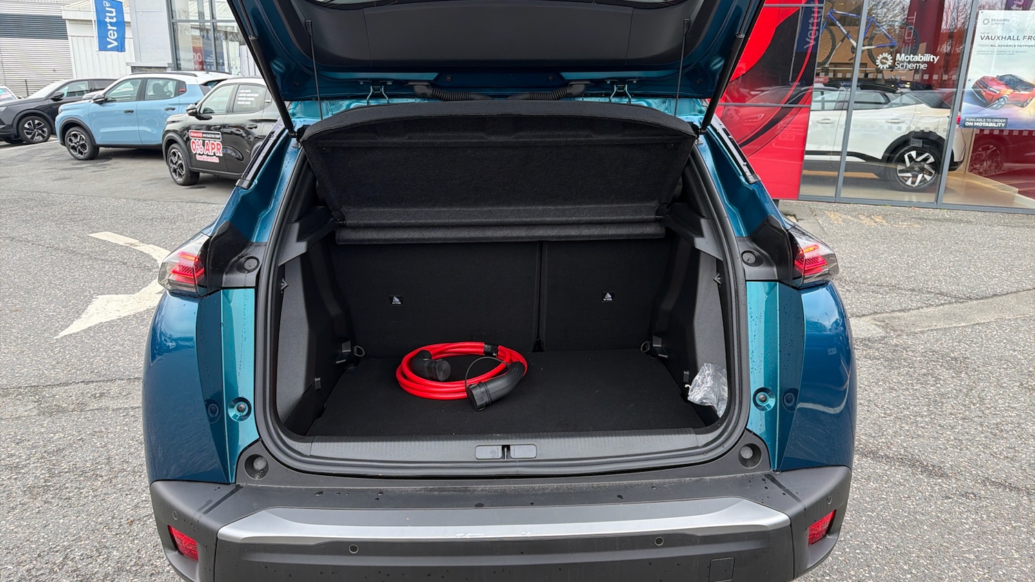 Used Peugeot 2008 2025 for sale - 77136135: Photo 4