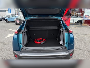 Used Peugeot 2008 2025 for sale - 77136135: Photo