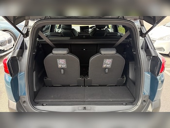 Used Peugeot 5008 2023 for sale - 78270653: Photo