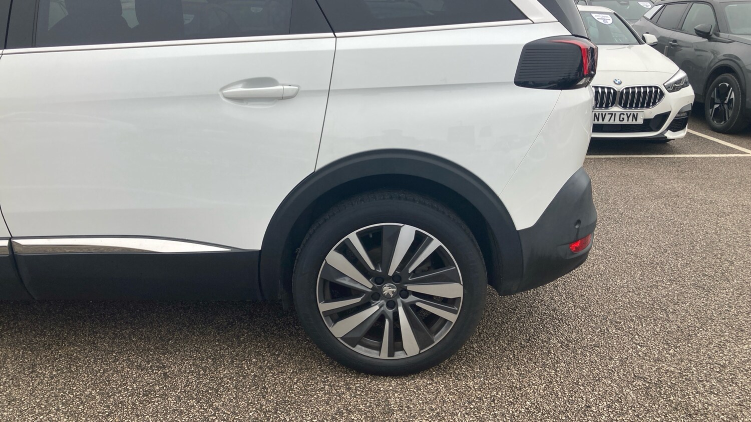 Used Peugeot 5008 2020 for sale - 77532608: Photo 22