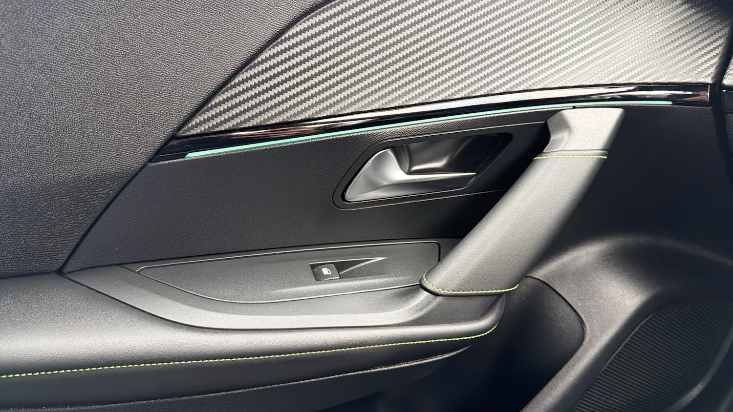 Used Peugeot 2008 2025 for sale - 77543510: Photo 35