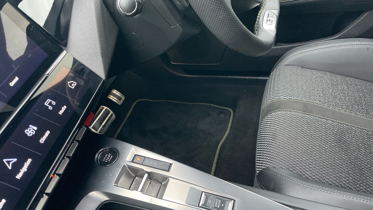 Used Peugeot 408 2025 for sale - 77460223: Photo 13