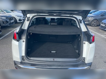 Used Peugeot 3008 2017 for sale - 77830419: Photo