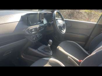 Used Hyundai i10 2023 for sale - 74856406: Photo