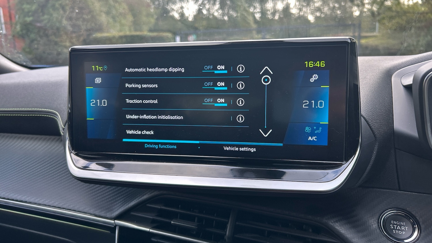 Used Peugeot 2008 2022 for sale - 77405601: Photo 31