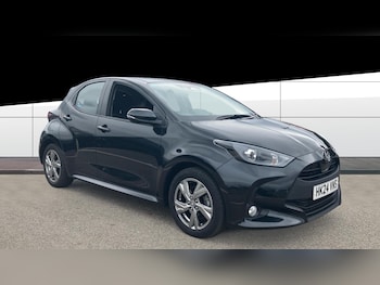 Used Toyota Yaris 2024 for sale - 75383216: Photo