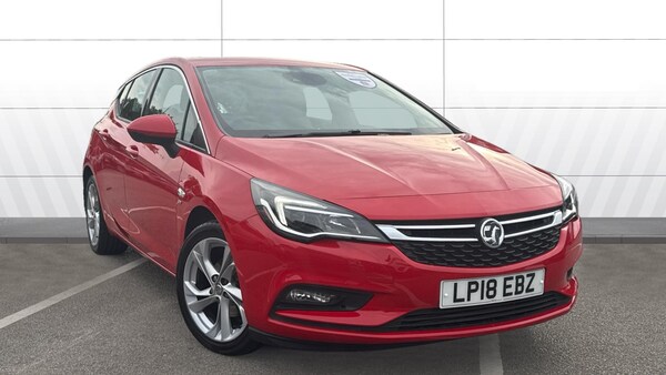 Used Vauxhall Astra 2018 for sale - 76143083: Photo 1