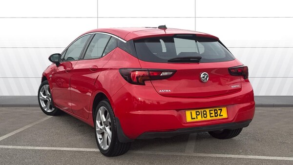 Used Vauxhall Astra 2018 for sale - 76143083: Photo 2