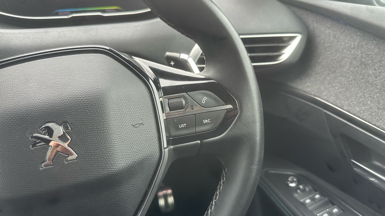 Used Peugeot 3008 2024 for sale - 76352038: Photo 28