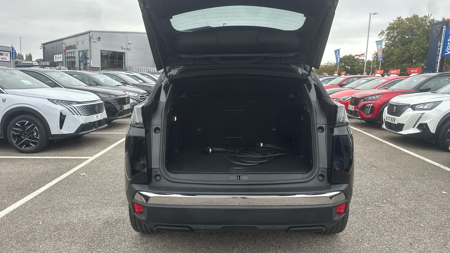 Used Peugeot 3008 2024 for sale - 76352038: Photo 4