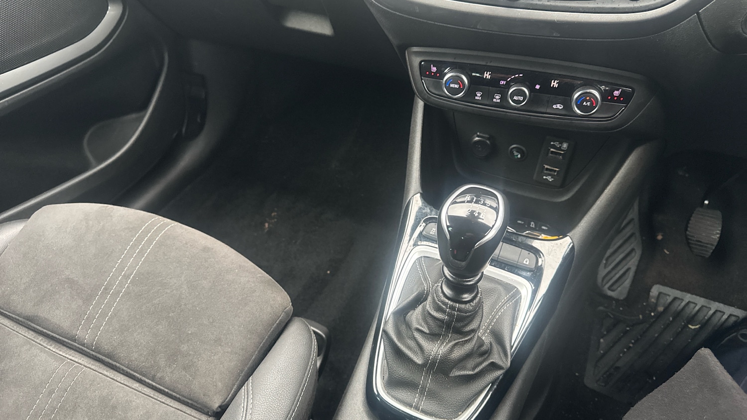 Used Vauxhall Crossland 2022 for sale - 76818759: Photo 13