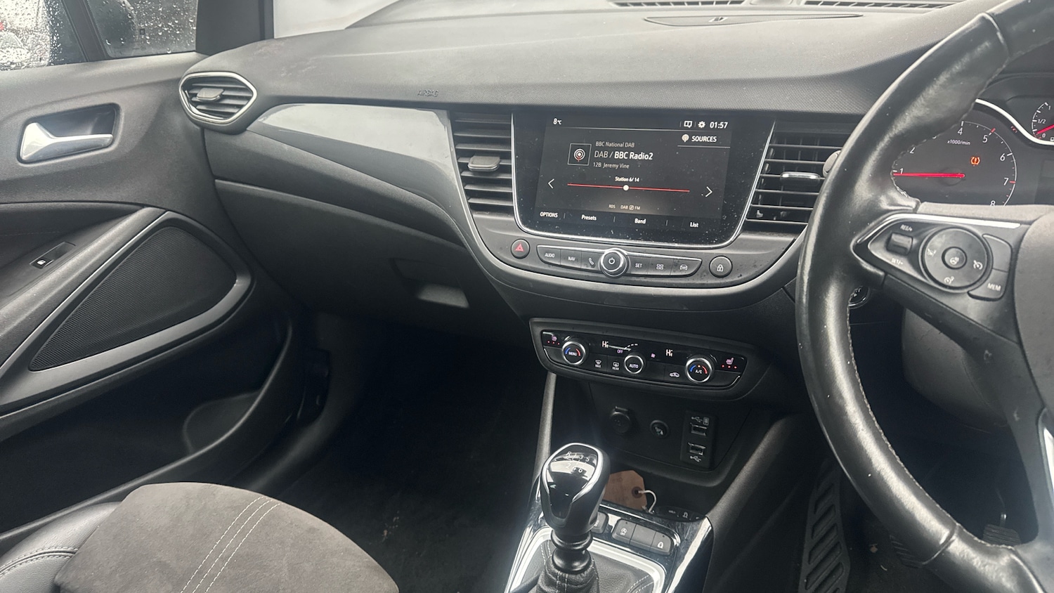 Used Vauxhall Crossland 2022 for sale - 76818759: Photo 14