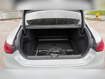 Used Mercedes-Benz EQA 2023 for sale - 76738674: Photo