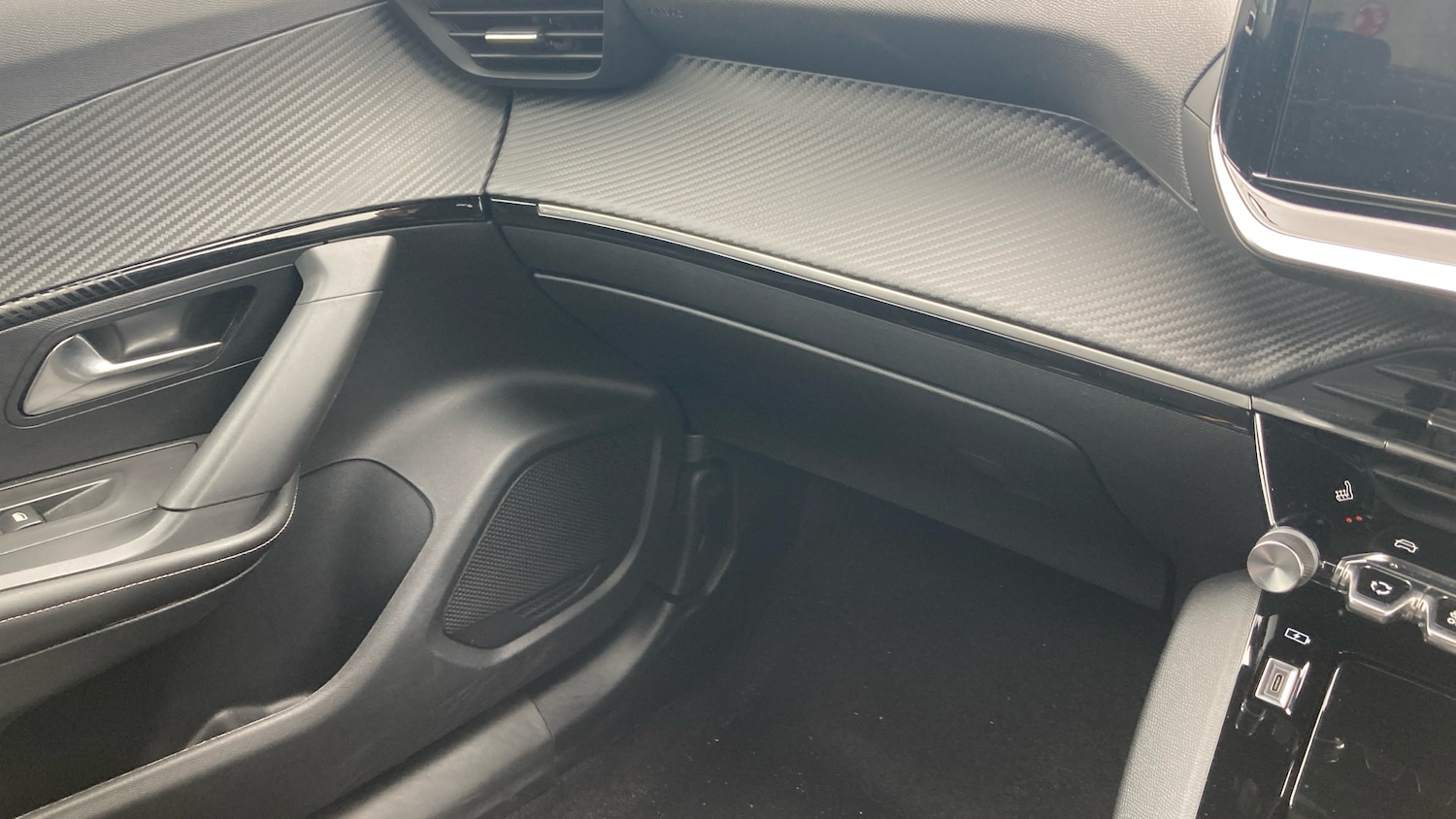 Used Peugeot 2008 2024 for sale - 78182721: Photo 28