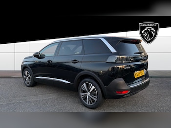 Used Peugeot 5008 2023 for sale - 76649938: Photo