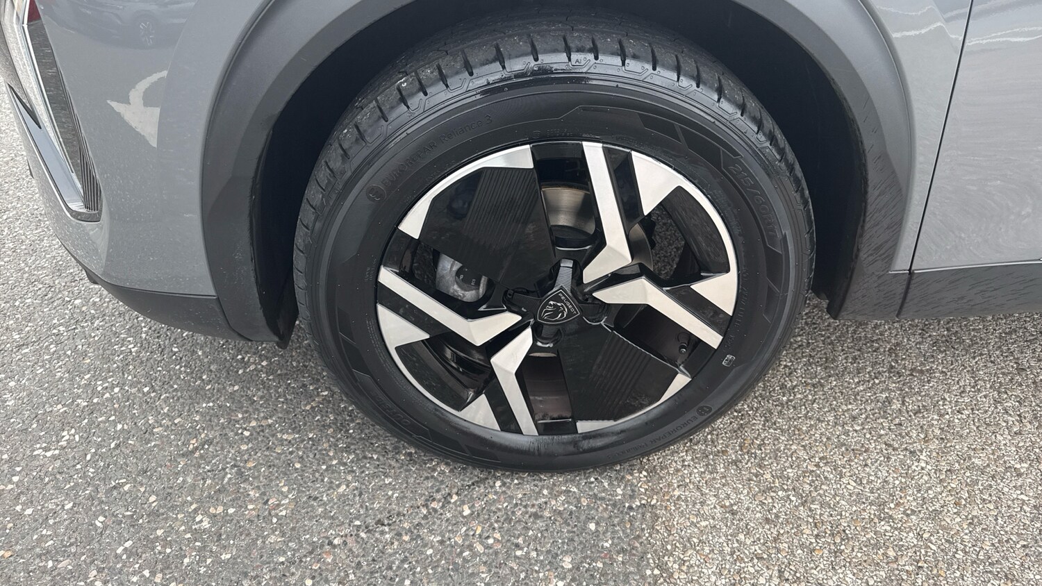 Used Peugeot 2008 2024 for sale - 76275899: Photo 37