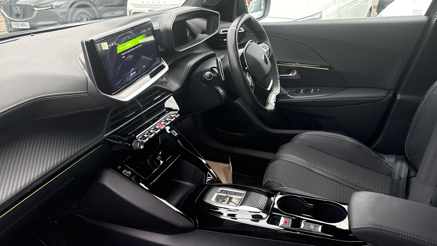 Used Peugeot 2008 2024 for sale - 76275899: Photo 9