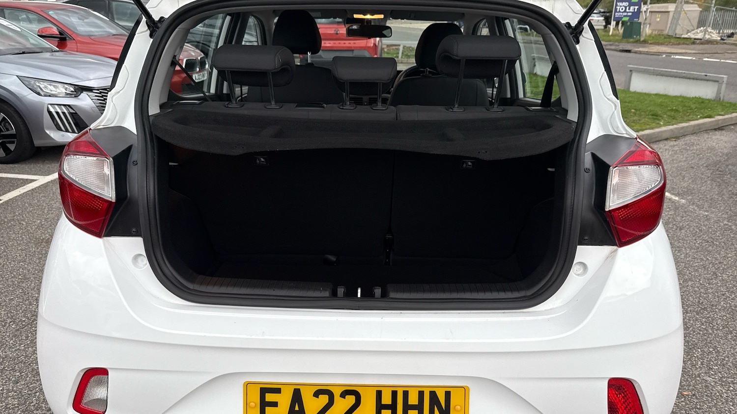 Used Hyundai i10 2022 for sale - 76340961: Photo 4