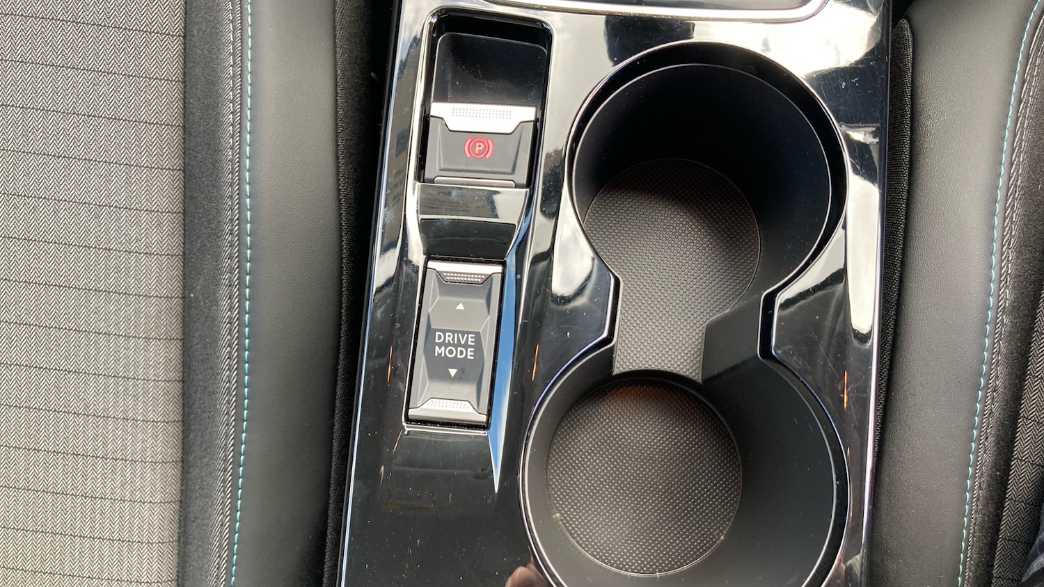 Used Peugeot 208 2023 for sale - 77903807: Photo 34