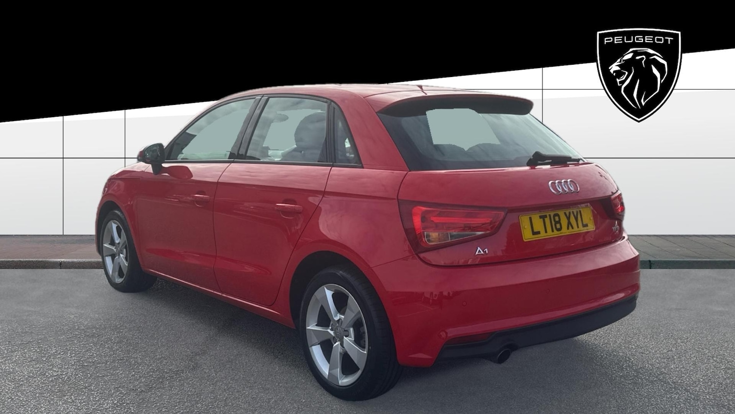 Used Audi A1 2018 for sale - 76277053: Photo 2