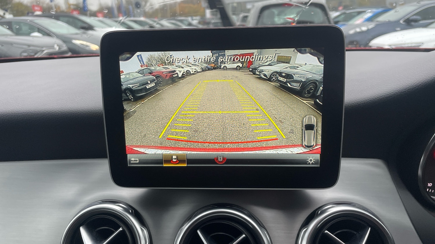 Used Mercedes-Benz GLA 2019 for sale - 76791700: Photo 32