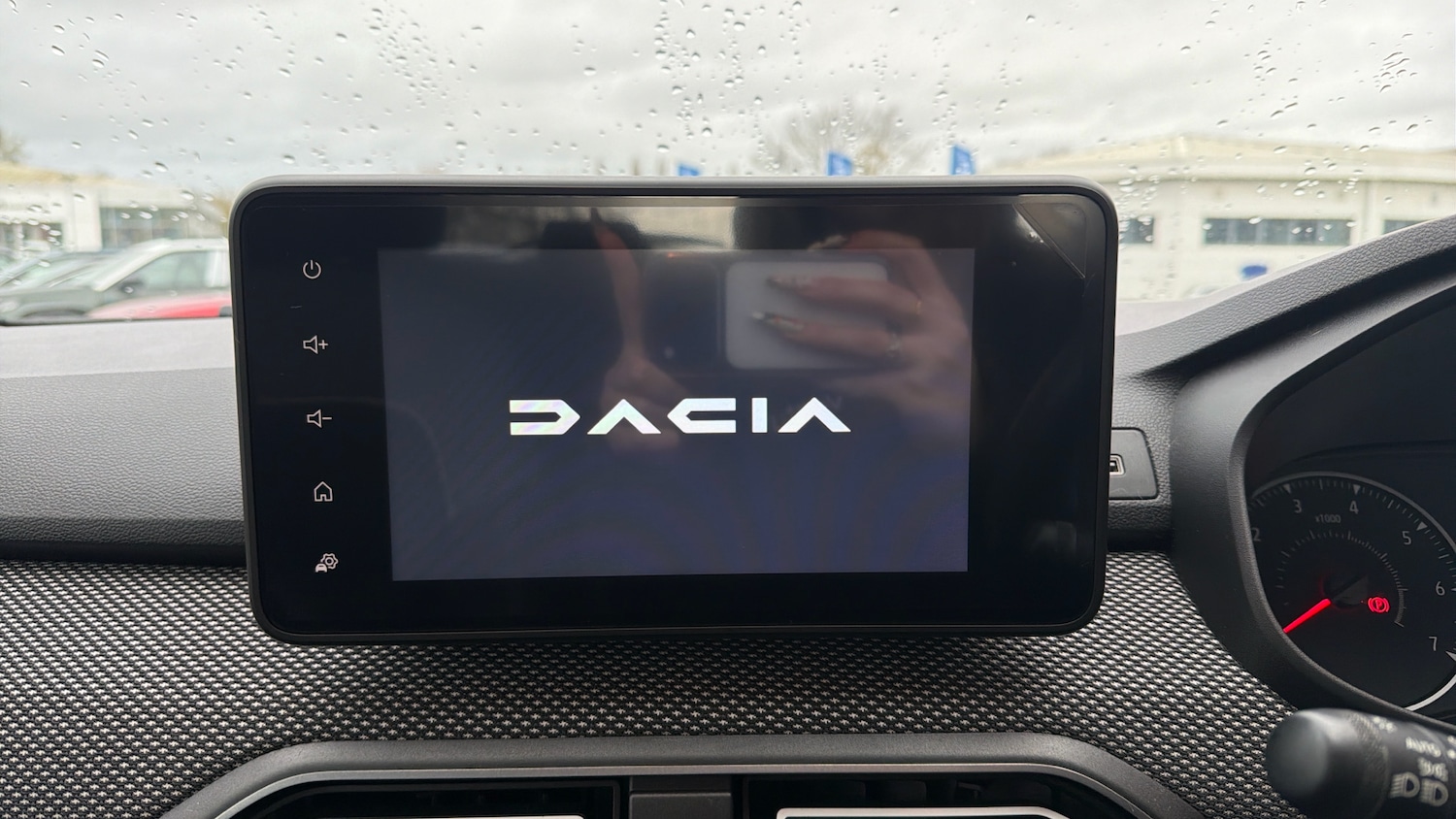 Used Dacia Sandero 2023 for sale - 76707192: Photo 12