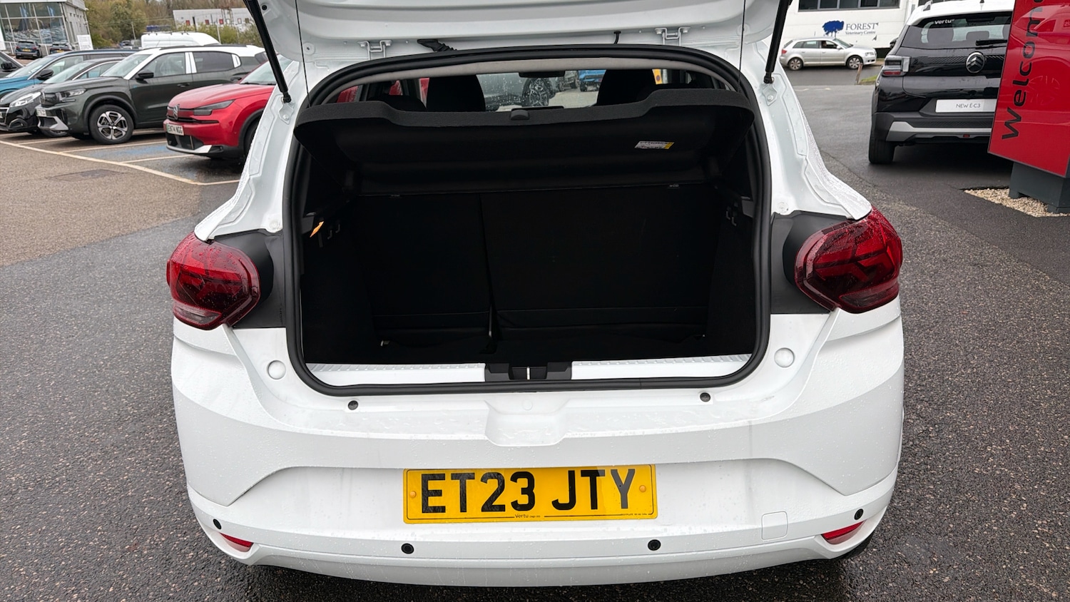 Used Dacia Sandero 2023 for sale - 76707192: Photo 4