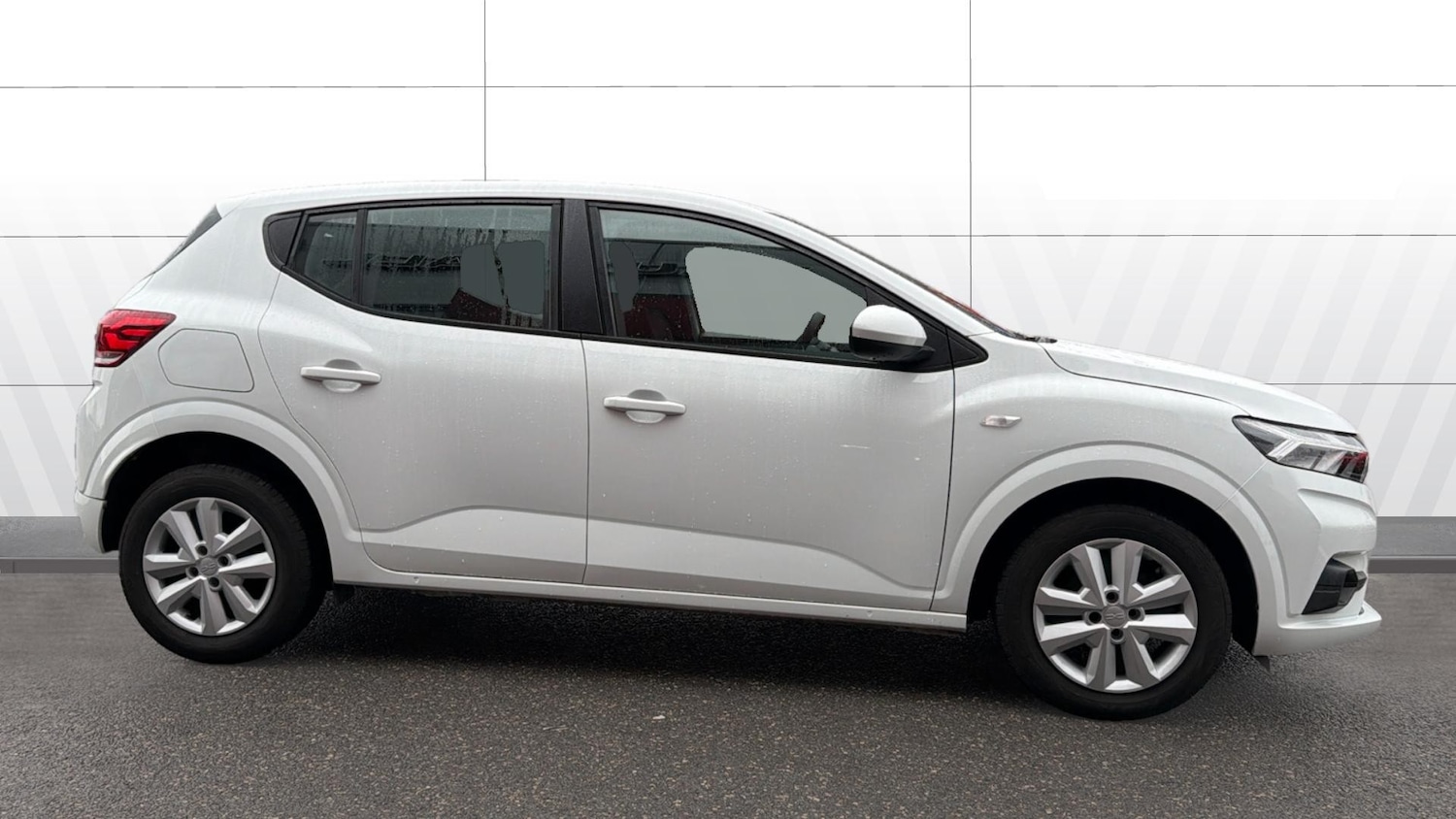 Used Dacia Sandero 2023 for sale - 76707192: Photo 5