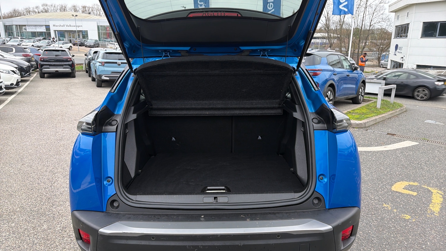 Used Peugeot 2008 2025 for sale - 77061543: Photo 4