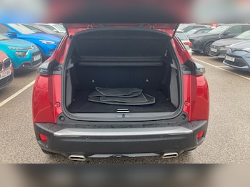 Used Peugeot 2008 2023 for sale - 76159954: Photo