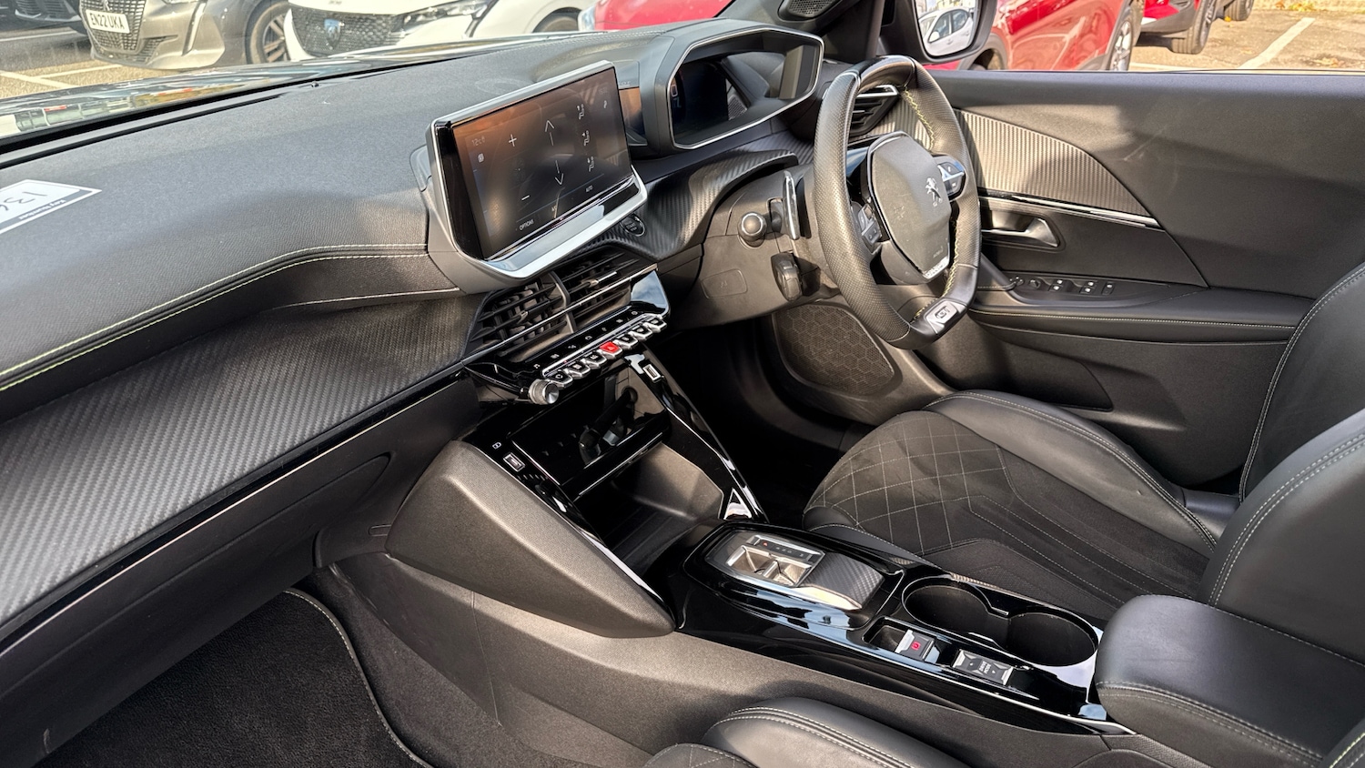 Used Peugeot 2008 2022 for sale - 76357764: Photo 9