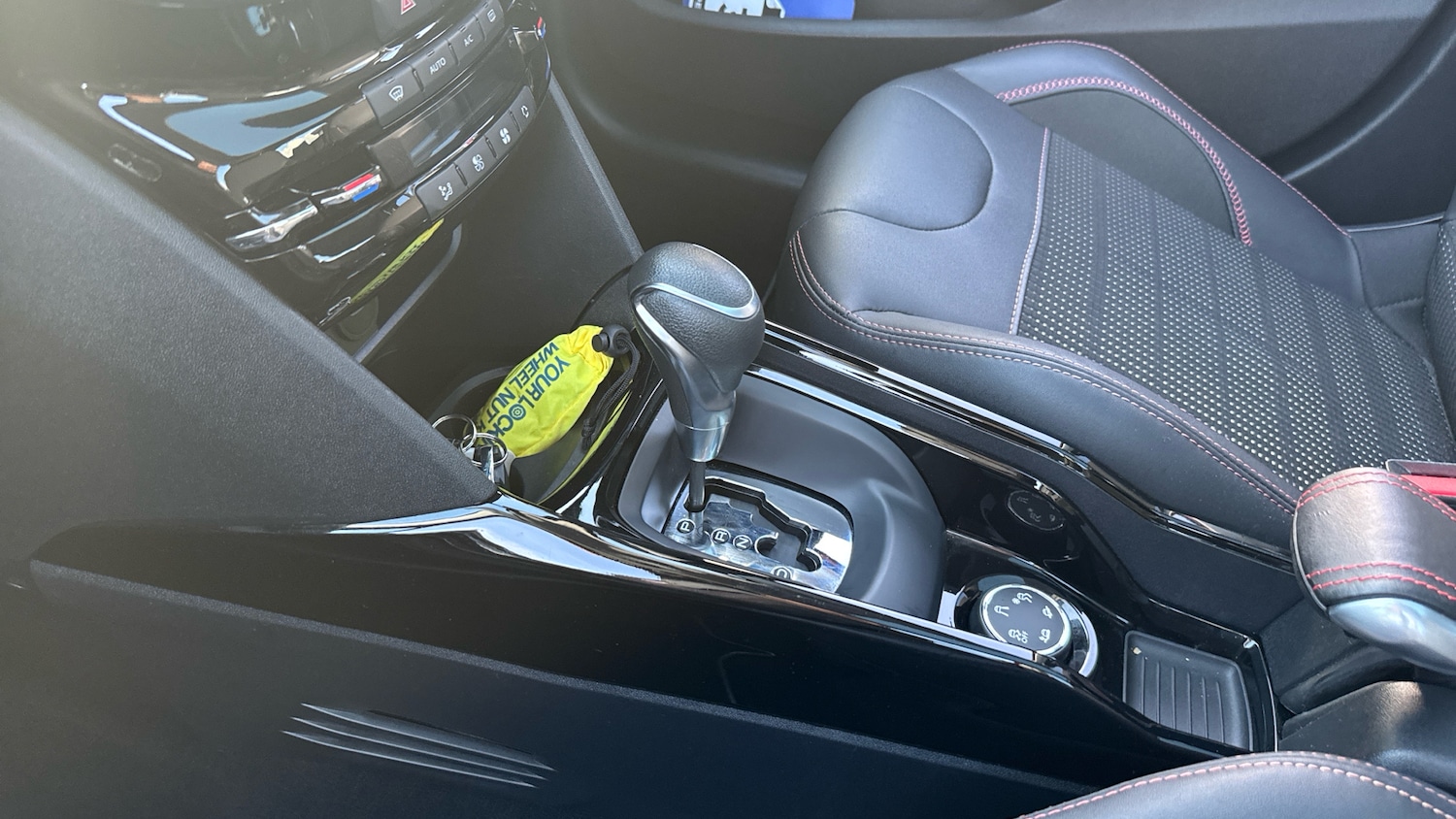 Used Peugeot 2008 2019 for sale - 77460214: Photo 13