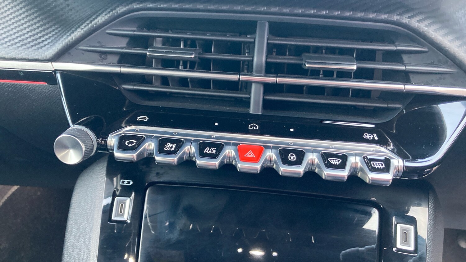 Used Peugeot 208 2024 for sale - 77377961: Photo 22