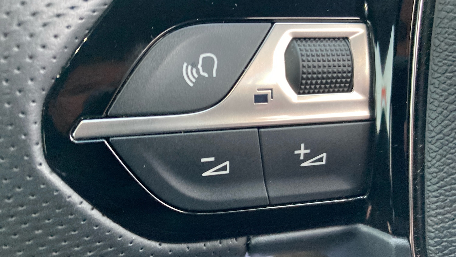 Used Peugeot 208 2024 for sale - 77377961: Photo 28