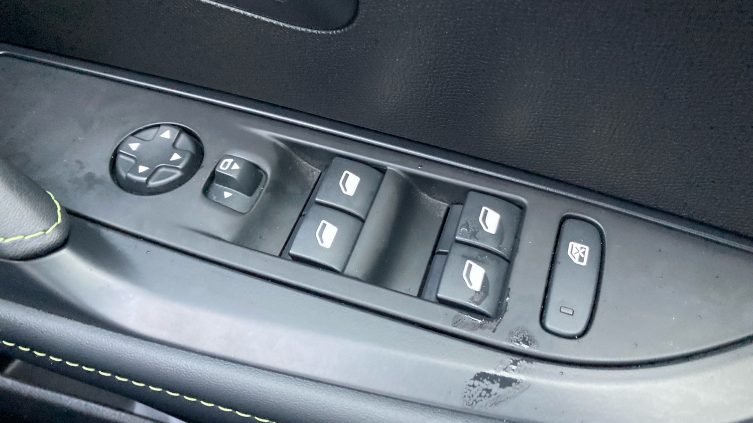 Used Peugeot 208 2024 for sale - 77377961: Photo 31