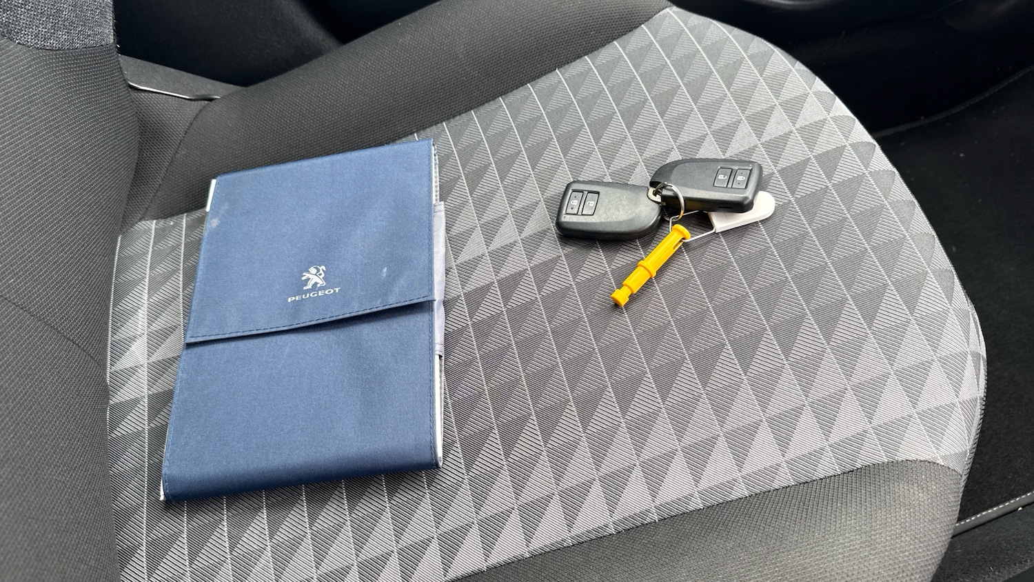 Used Peugeot 108 2021 for sale - 75874619: Photo 19