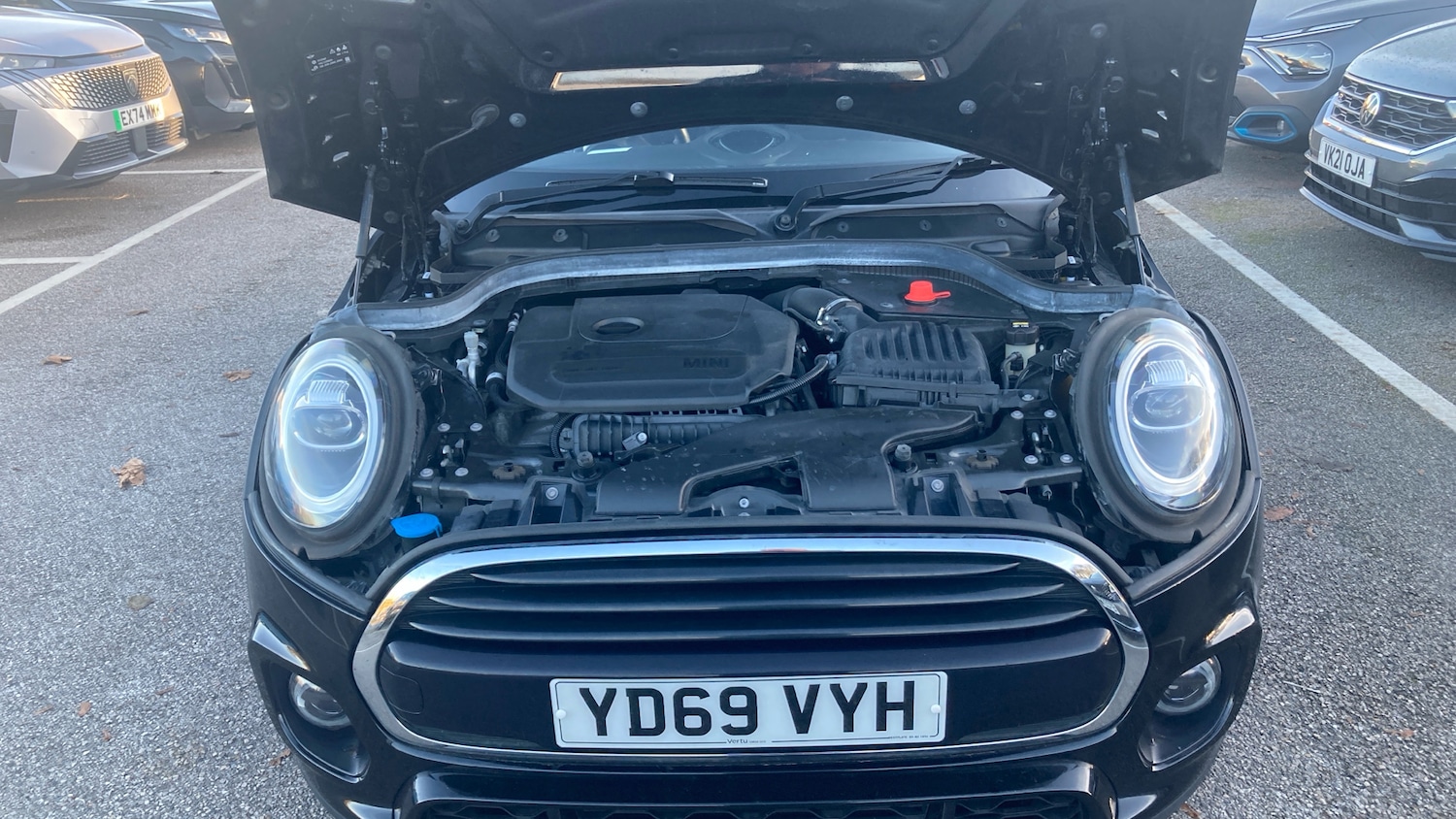 Used MINI Hatch 2019 for sale - 76650980: Photo 8