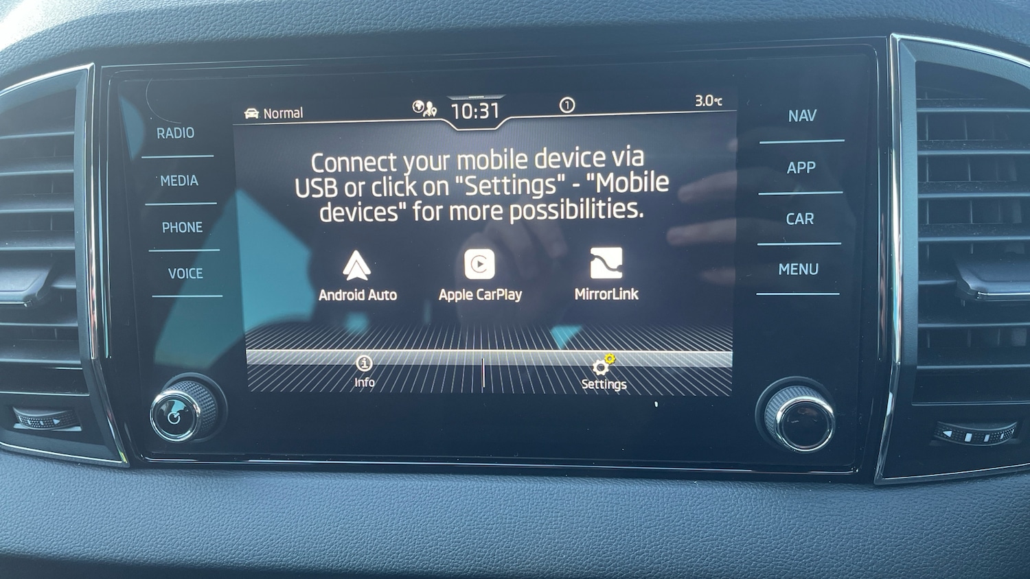 Used Skoda Karoq 2023 for sale - 77339166: Photo 41