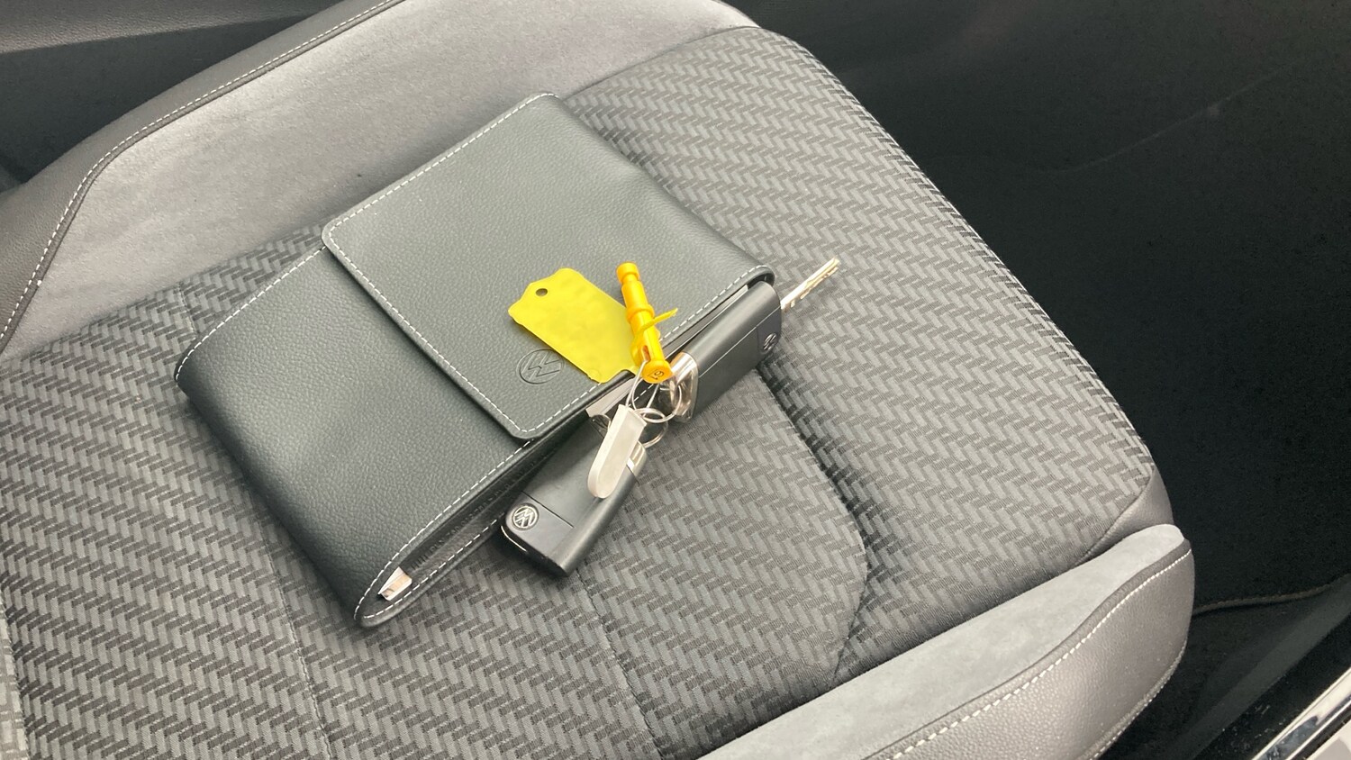 Used Volkswagen T-Roc 2021 for sale - 76222183: Photo 19