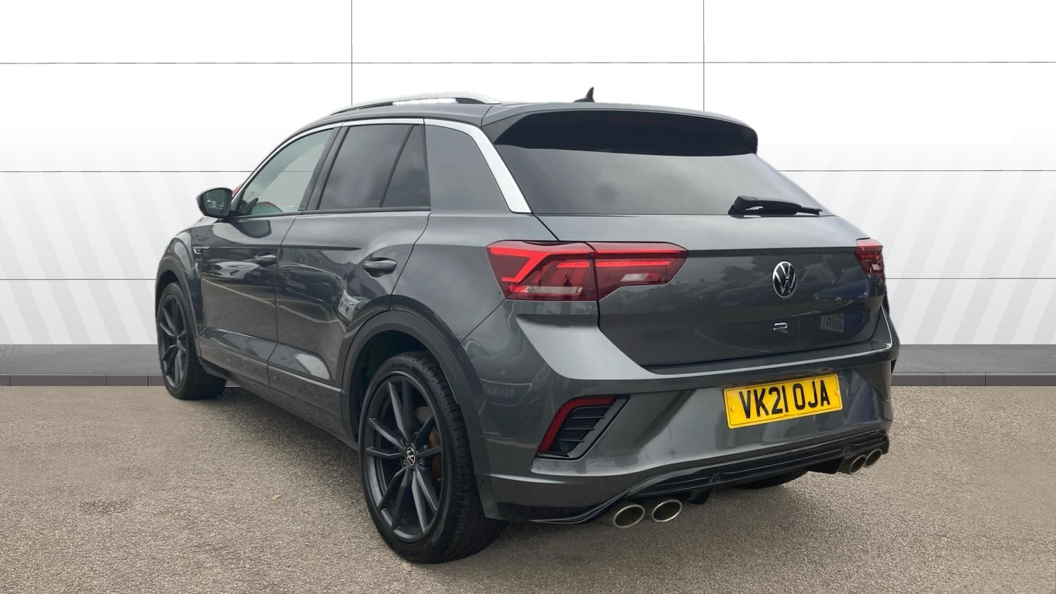 Used Volkswagen T-Roc 2021 for sale - 76222183: Photo 2