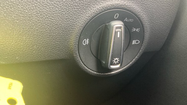 Used Volkswagen T-Roc 2021 for sale - 76222183: Photo 23