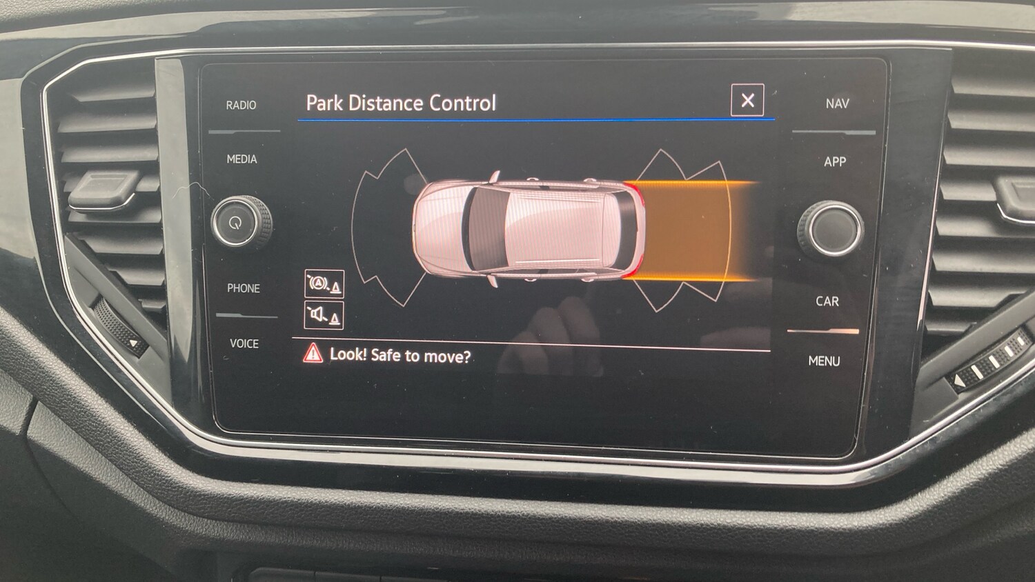 Used Volkswagen T-Roc 2021 for sale - 76222183: Photo 29