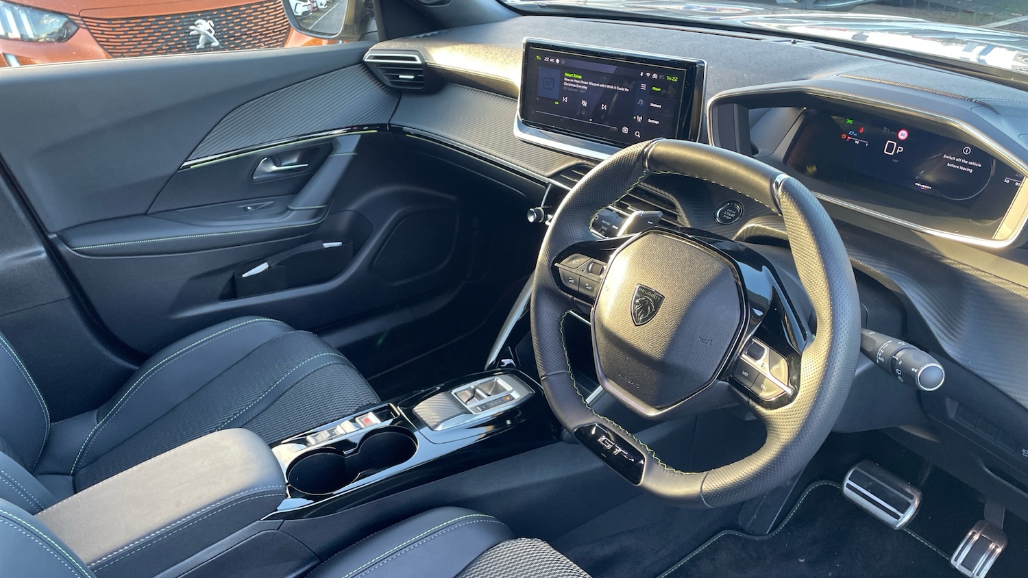 Used Peugeot 2008 2024 for sale - 76905955: Photo 11