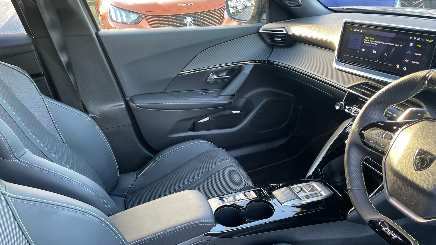 Used Peugeot 2008 2024 for sale - 76905955: Photo 14